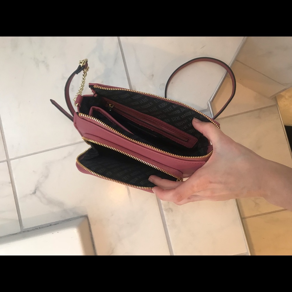 Pink Steve Madden Crossbody - Picture 4 of 4